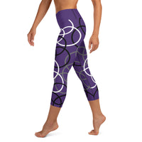 Women's Circle-Maze Capri Leggings