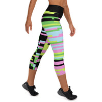 Geometric Style Capri Leggings