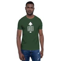 "I'm Not Confused" Unisex Tee'